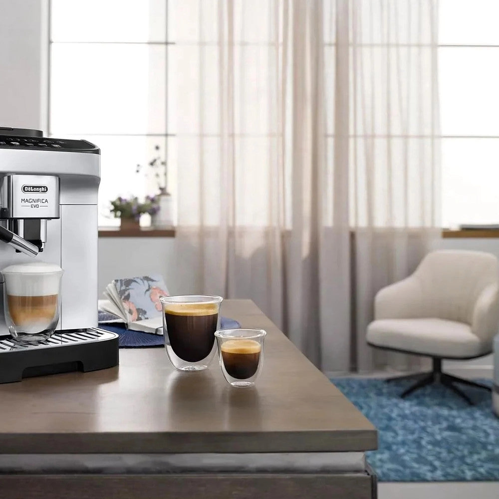 ECAM 290.61.SB Magnifica Evo Kaffeevollautomat mit LatteCrema Milchsystem 2-Tassen-Funktion Silber/Schwarz